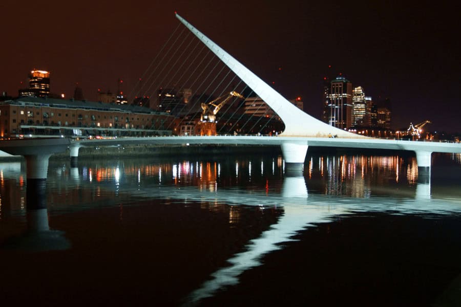 Bridge of the woman Buenos Aires
