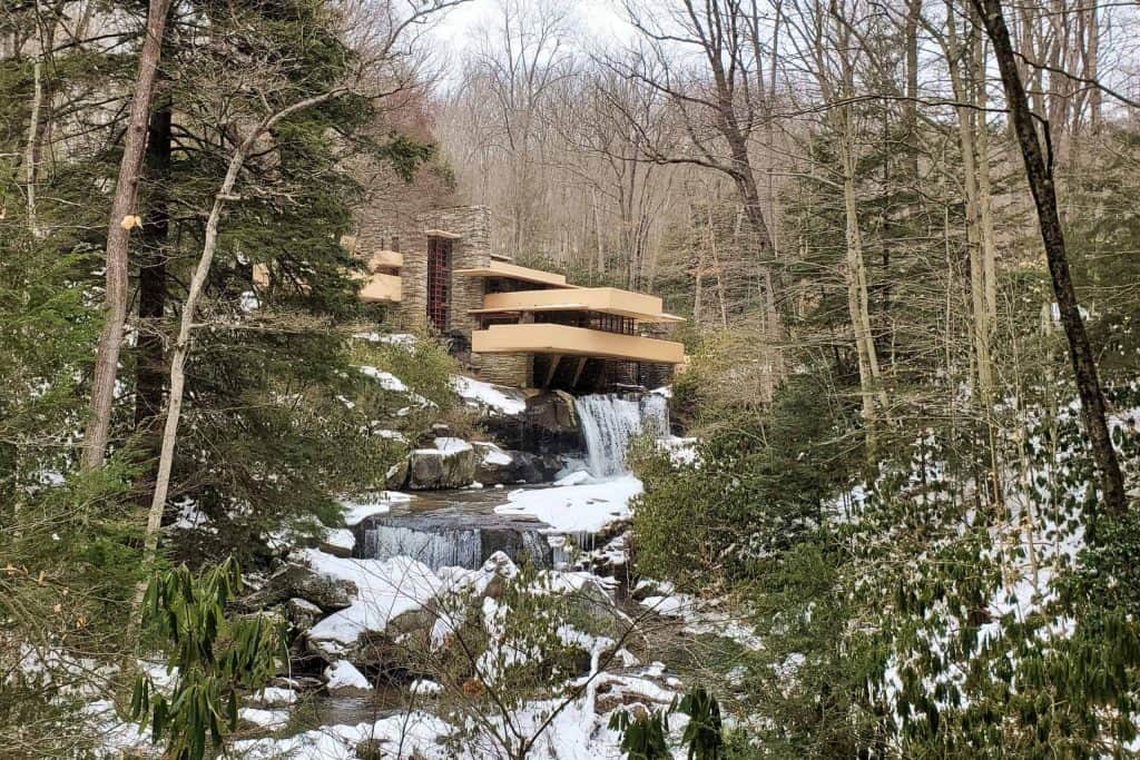 Frank Lloyd Wright's Fallingwater