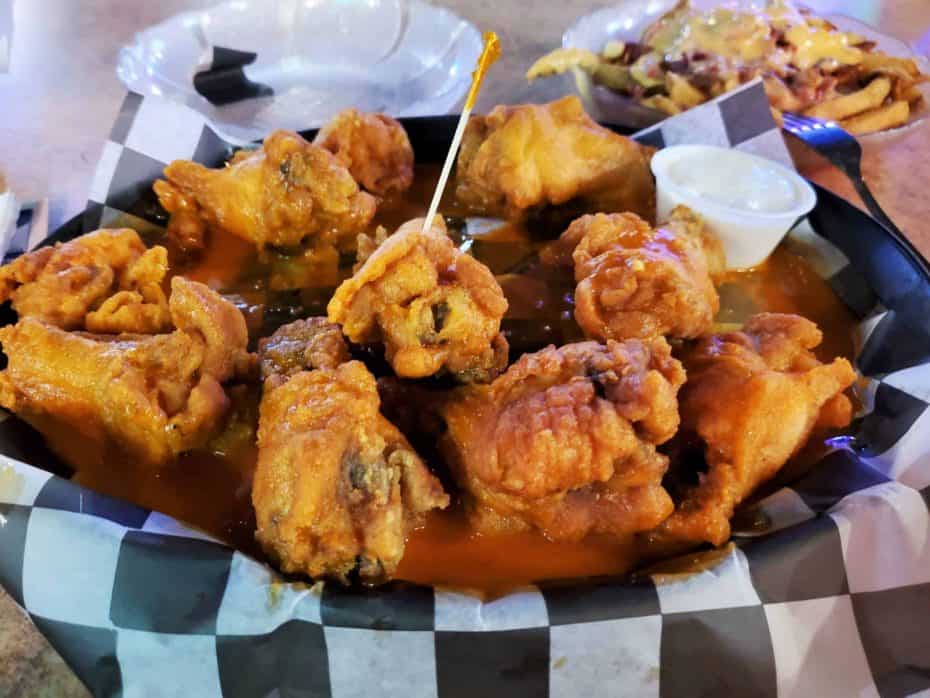 Dinos Best Wings in PA