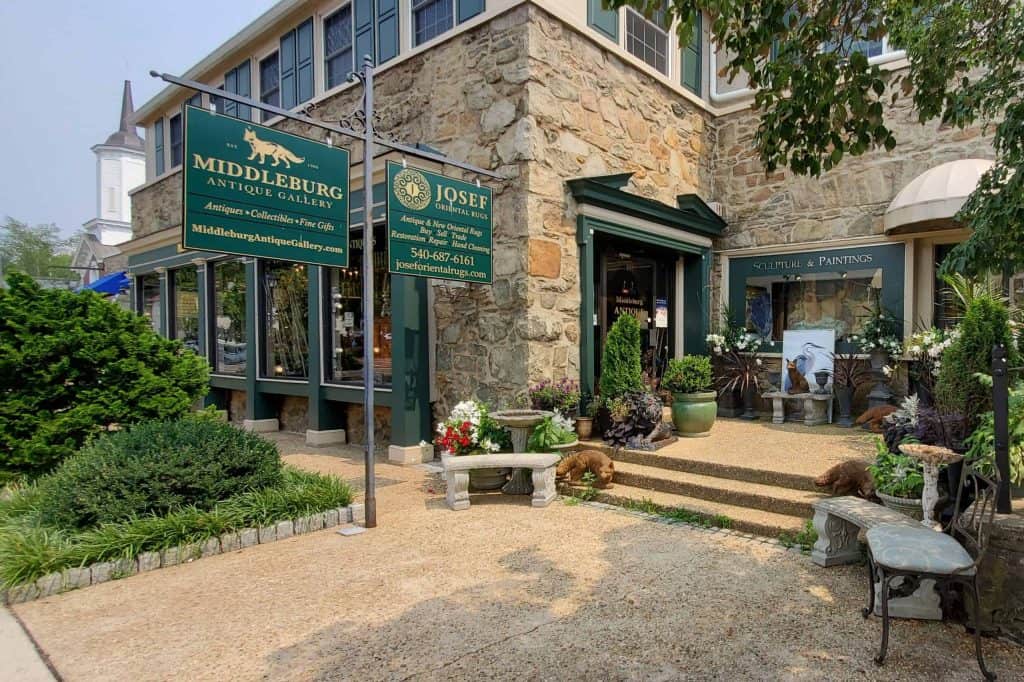 Antique store in Middleburg, VA