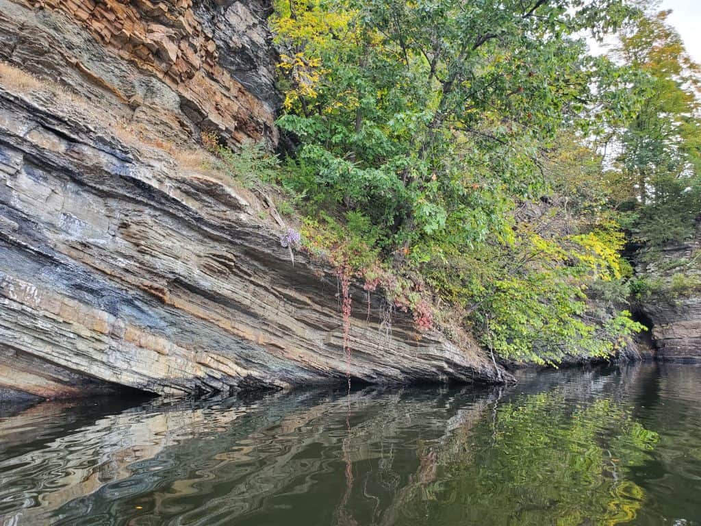 Rock ledge in  cove at Raystown Lake
